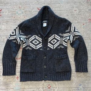 Osh kosh sweater cardigan size 4 boys